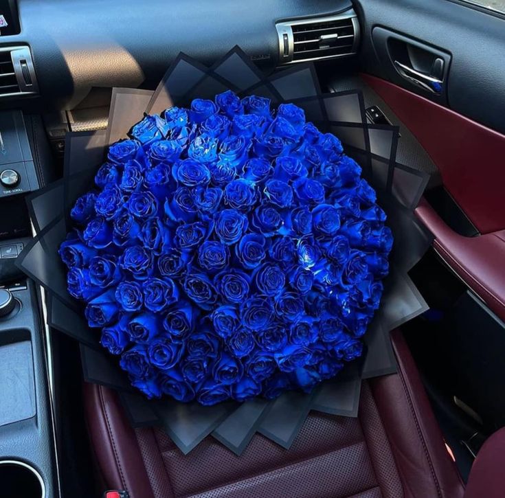 Bouquet of Blue roses